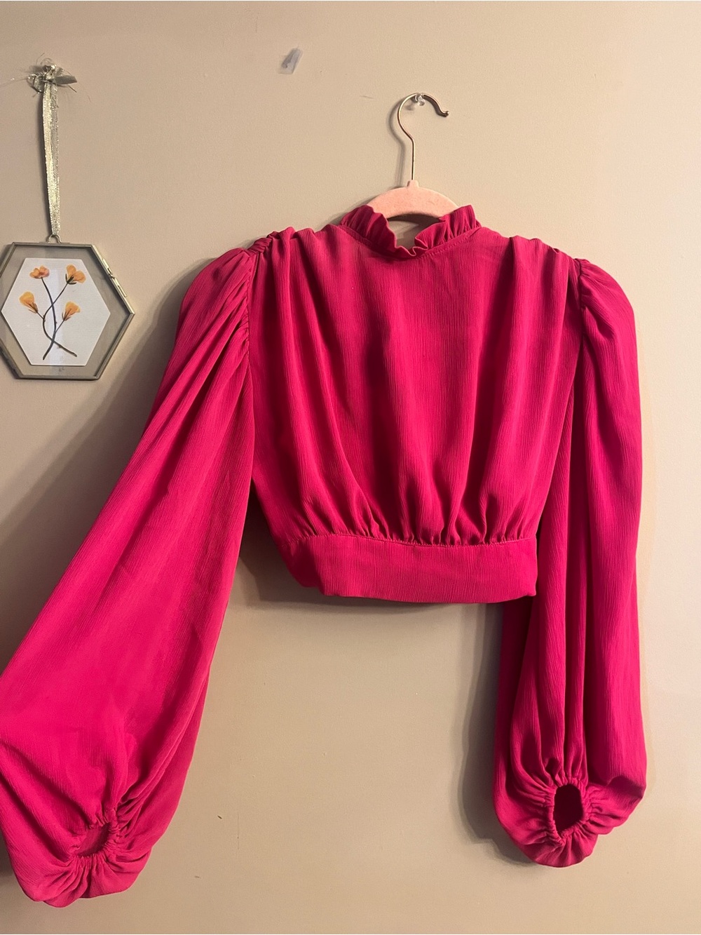 SHEIN Hot Pink Puff-Sleeve Crop Blouse